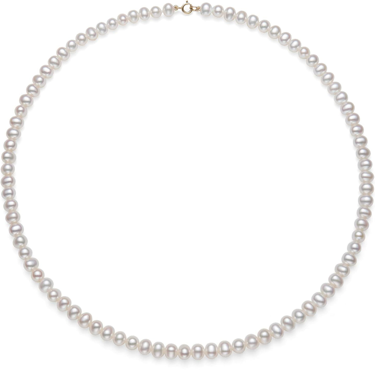 The 18” length sits close to the collarbone.
